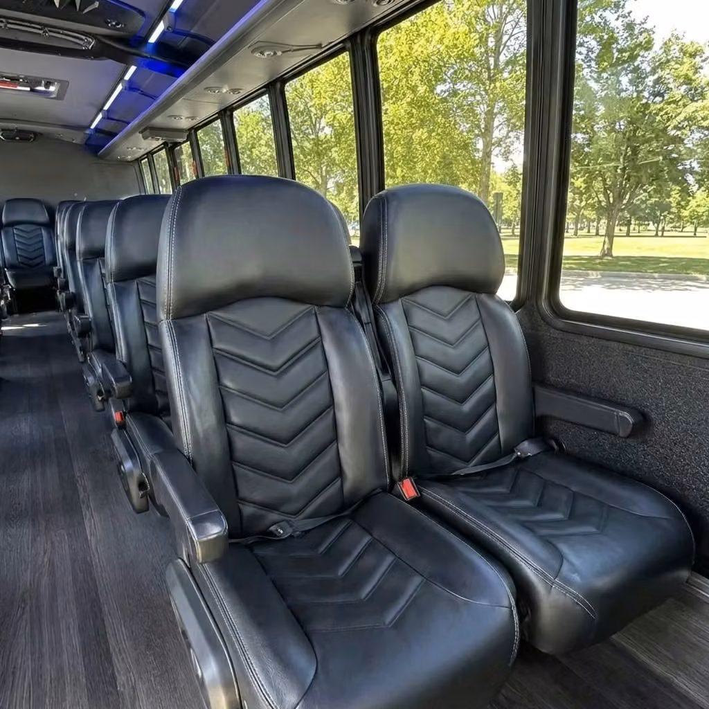 westfield 28 passenger minibus seating