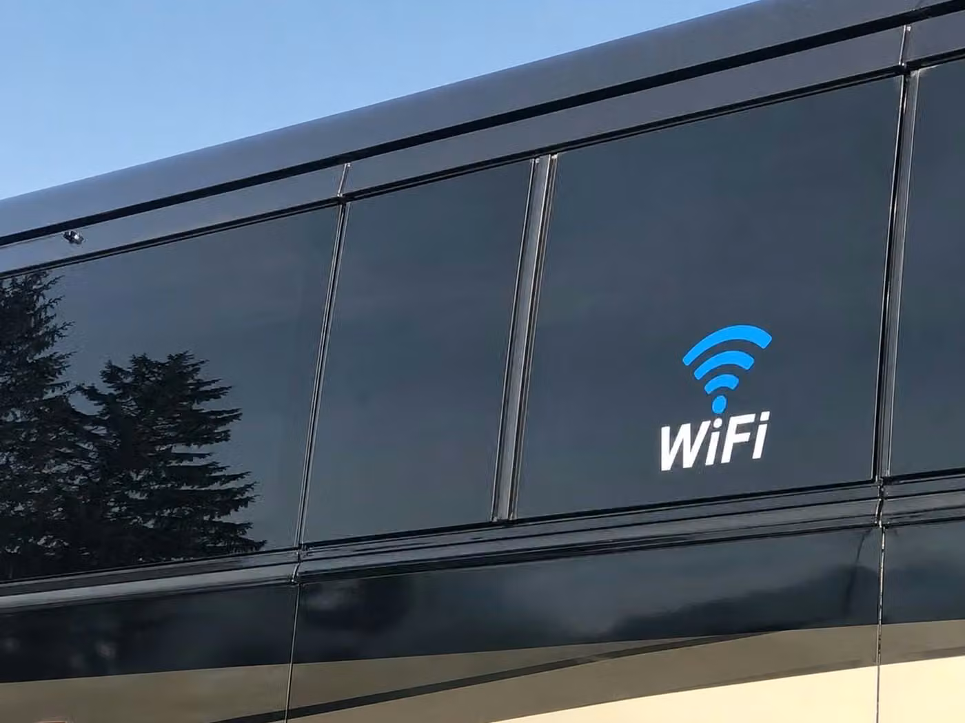 westfield charter bus wifi